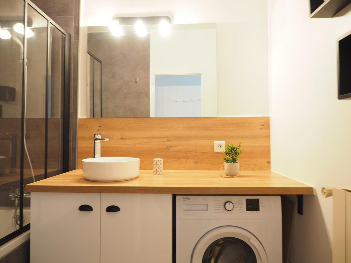 Appartement Le St Jean - Centre Historique วาลองซ์ ภายนอก รูปภาพ