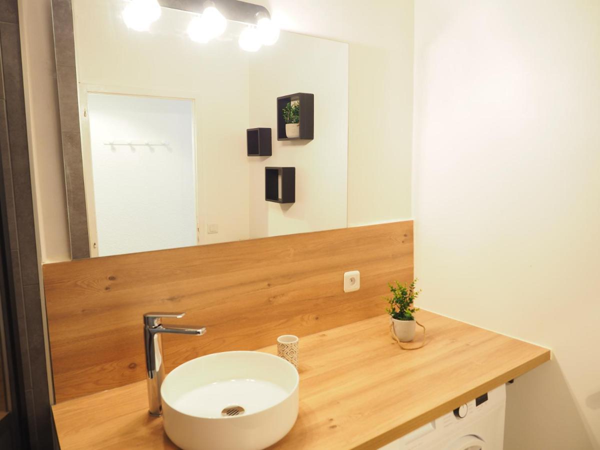 Appartement Le St Jean - Centre Historique วาลองซ์ ภายนอก รูปภาพ
